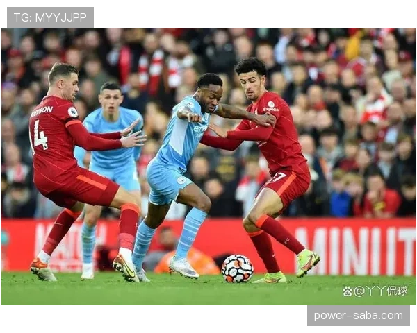 卡马文加欧冠硬仗表现解析：对利物浦与曼城的关键战作用